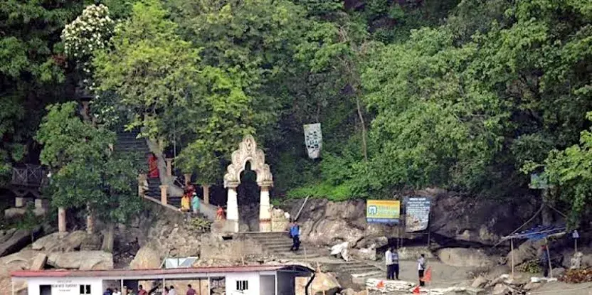 Temple Image 7